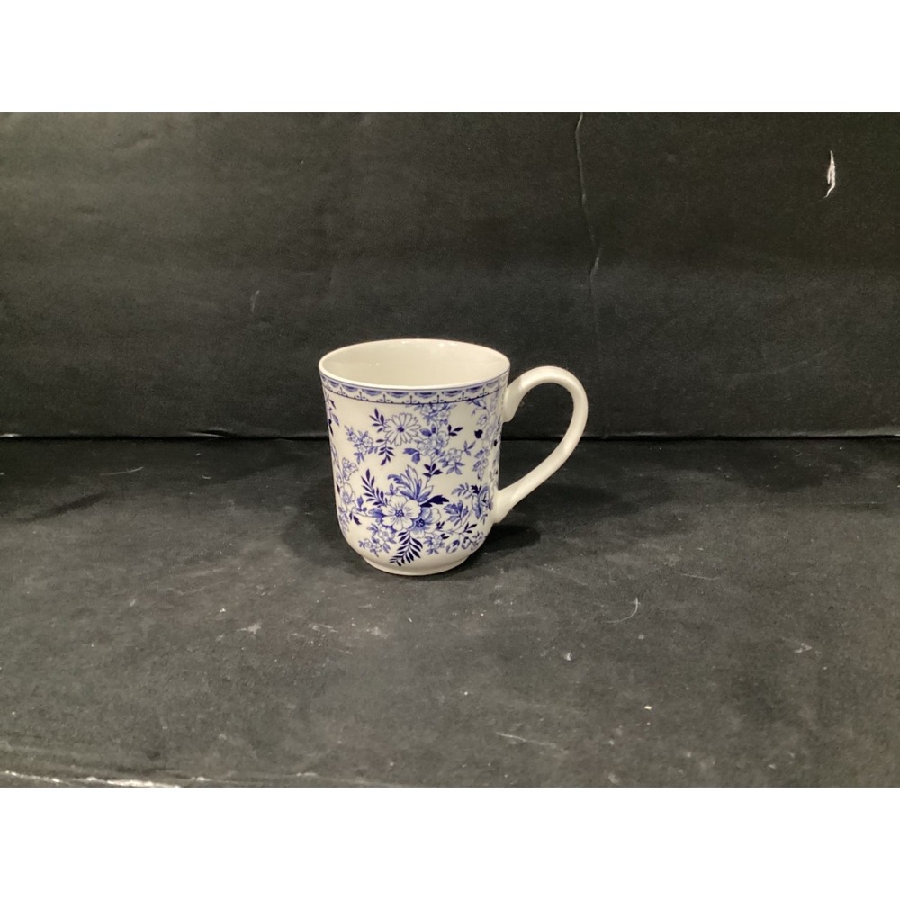 Johnson Brothers England Devon Cottage Blue & White Floral Coffee Tea Mug